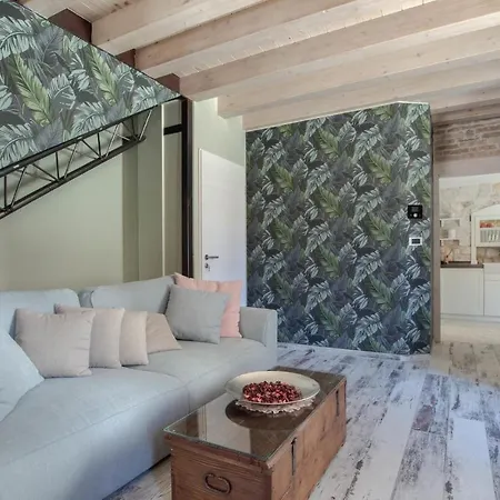 Awesome In With House A Mountain View Ferienhaus