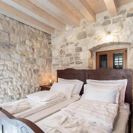 Awesome In With House A Mountain View Ferienhaus