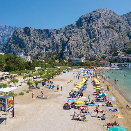 Awesome In With House A Mountain View * Omiš